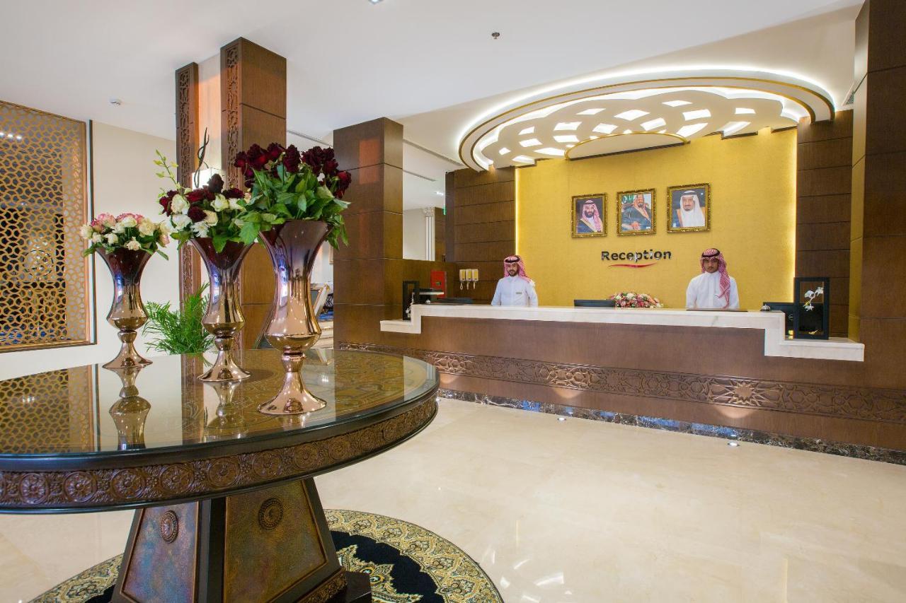 Swiss In Tabuk Hotel Екстер'єр фото