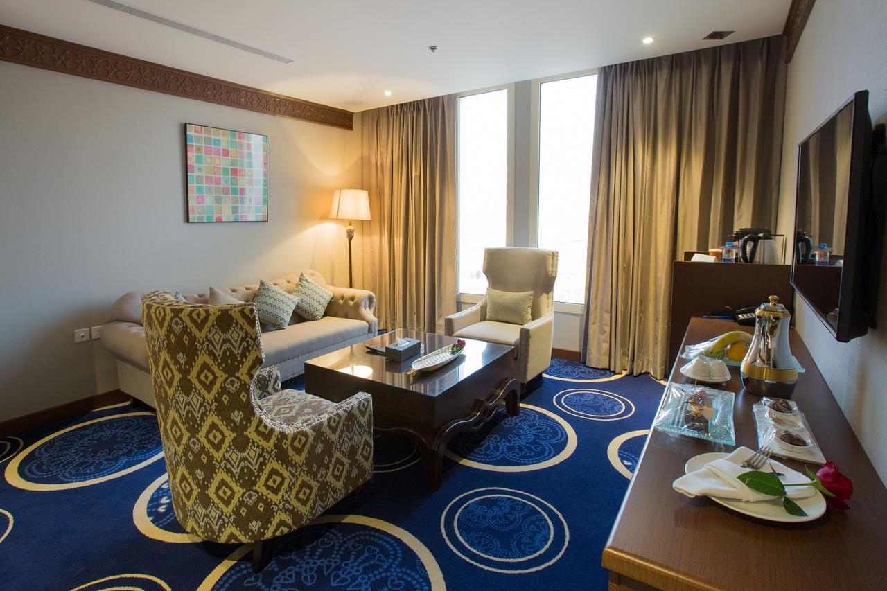 Swiss In Tabuk Hotel Екстер'єр фото