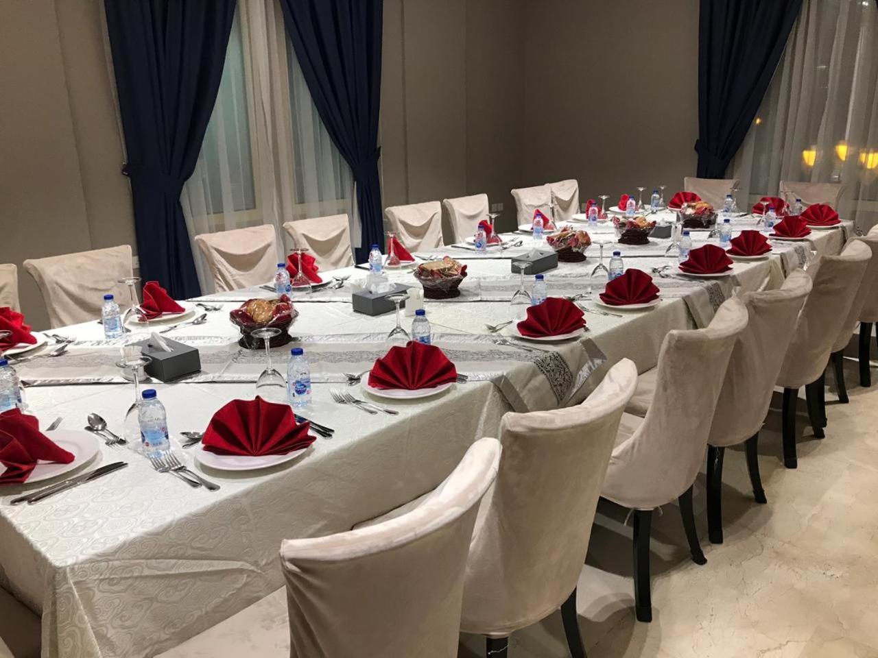 Swiss In Tabuk Hotel Екстер'єр фото